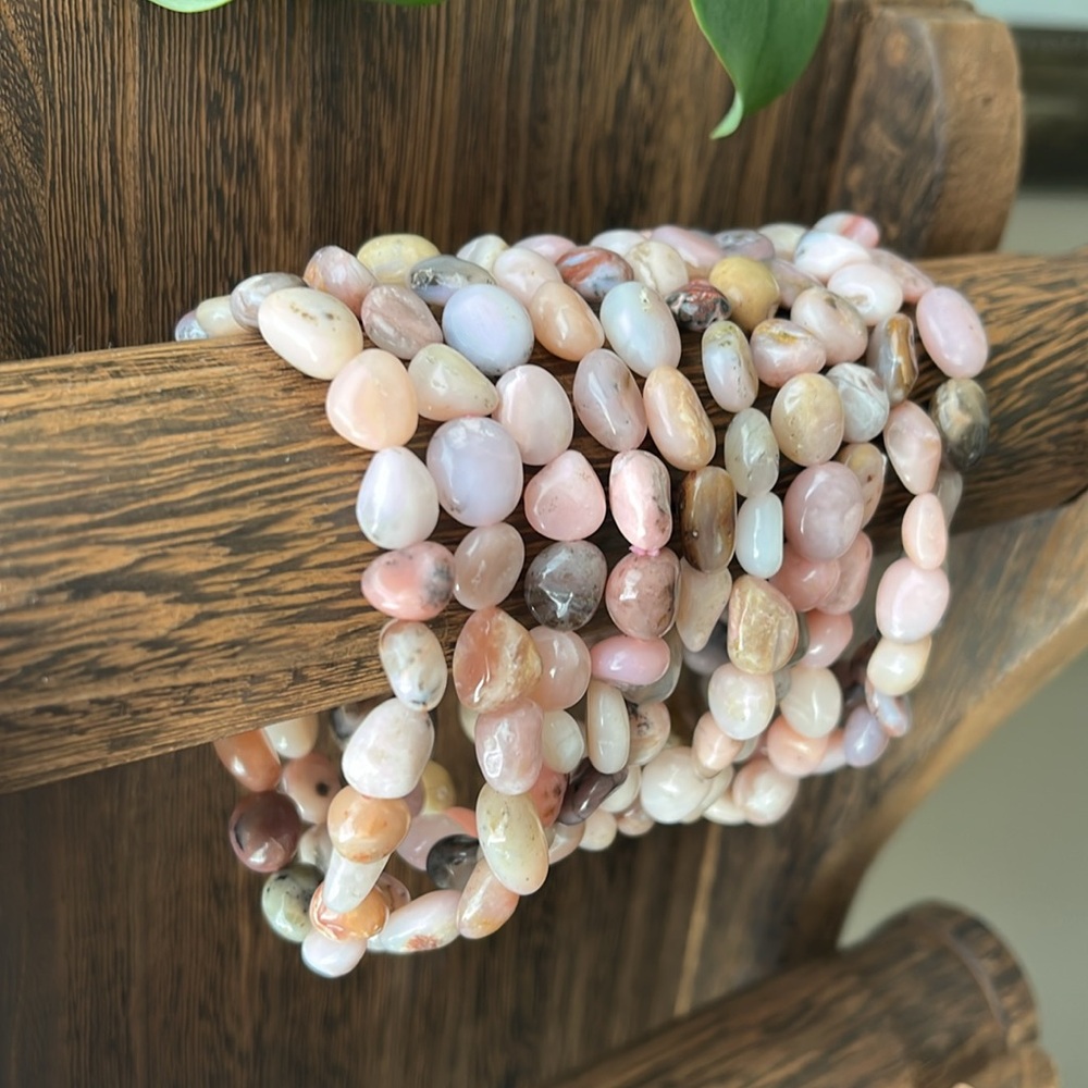 Pink opal tumble bracelet (one) - Picture 3 of 3